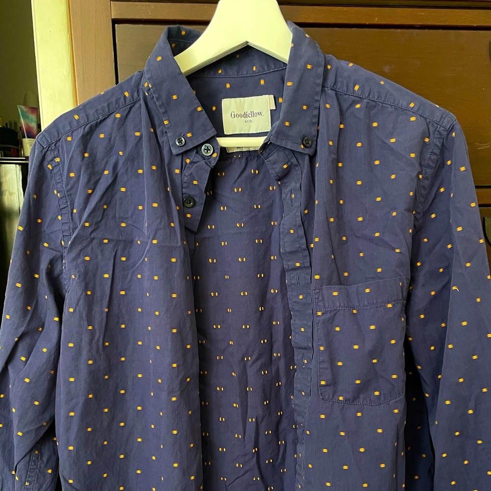 Goodiellow Button Down Shirt - Size MEDIUM